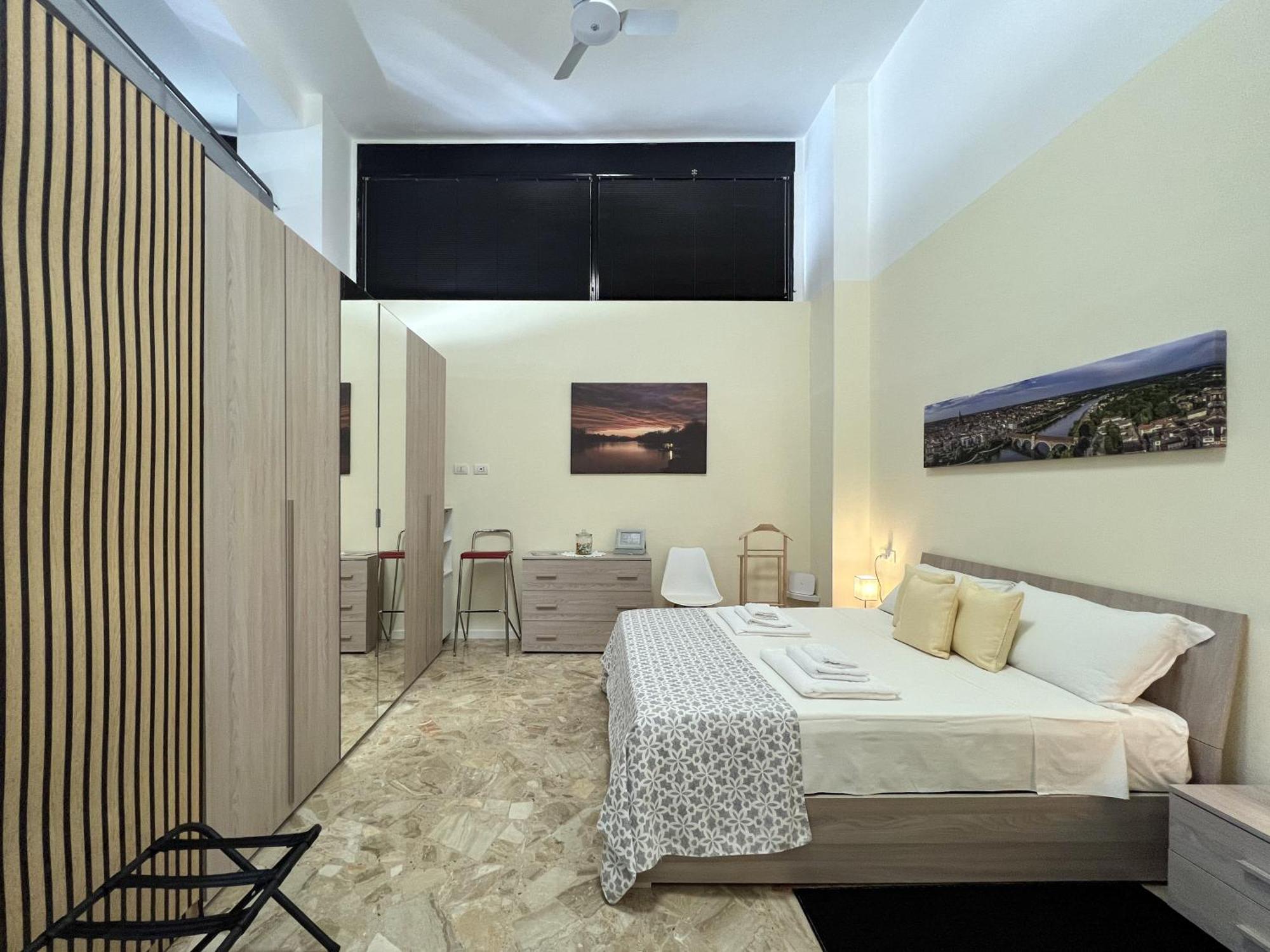 Loft32Pavia, Moderno Appartamento Di 60Mq In Zona Stazione Luaran gambar
